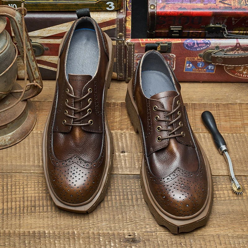 

British Brogue Carved Men's Office Shoes Thick Bottom Big Round Toe Soft Leather Casual Low-top Men Trendy Modern Oxfords