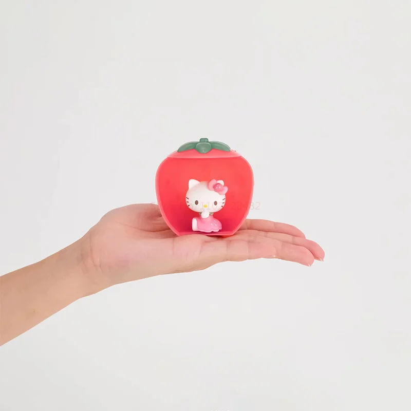 Фигурки героев Bandai Sanrio