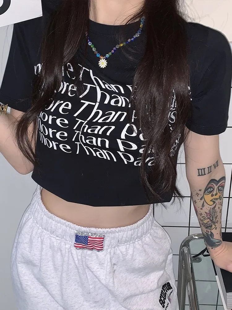 Женская футболка с принтом коротким рукавом и букв |