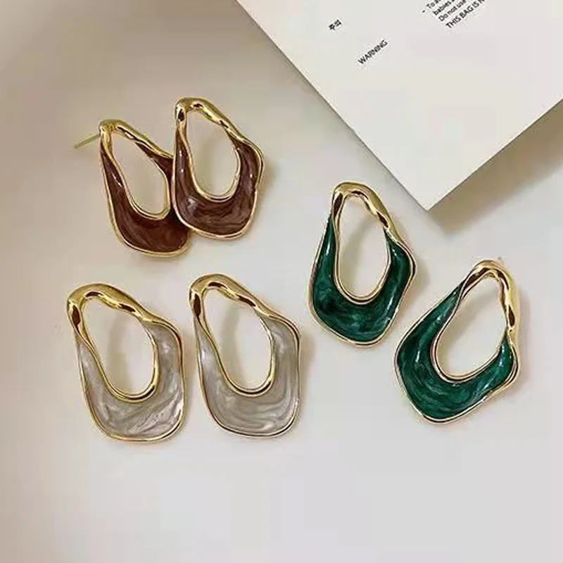 

Retro Irregular Metal Drop Glaze Stud Earrings Korean Simple Luxury Stud Earrings Jewelry Earrings Accessories for Women