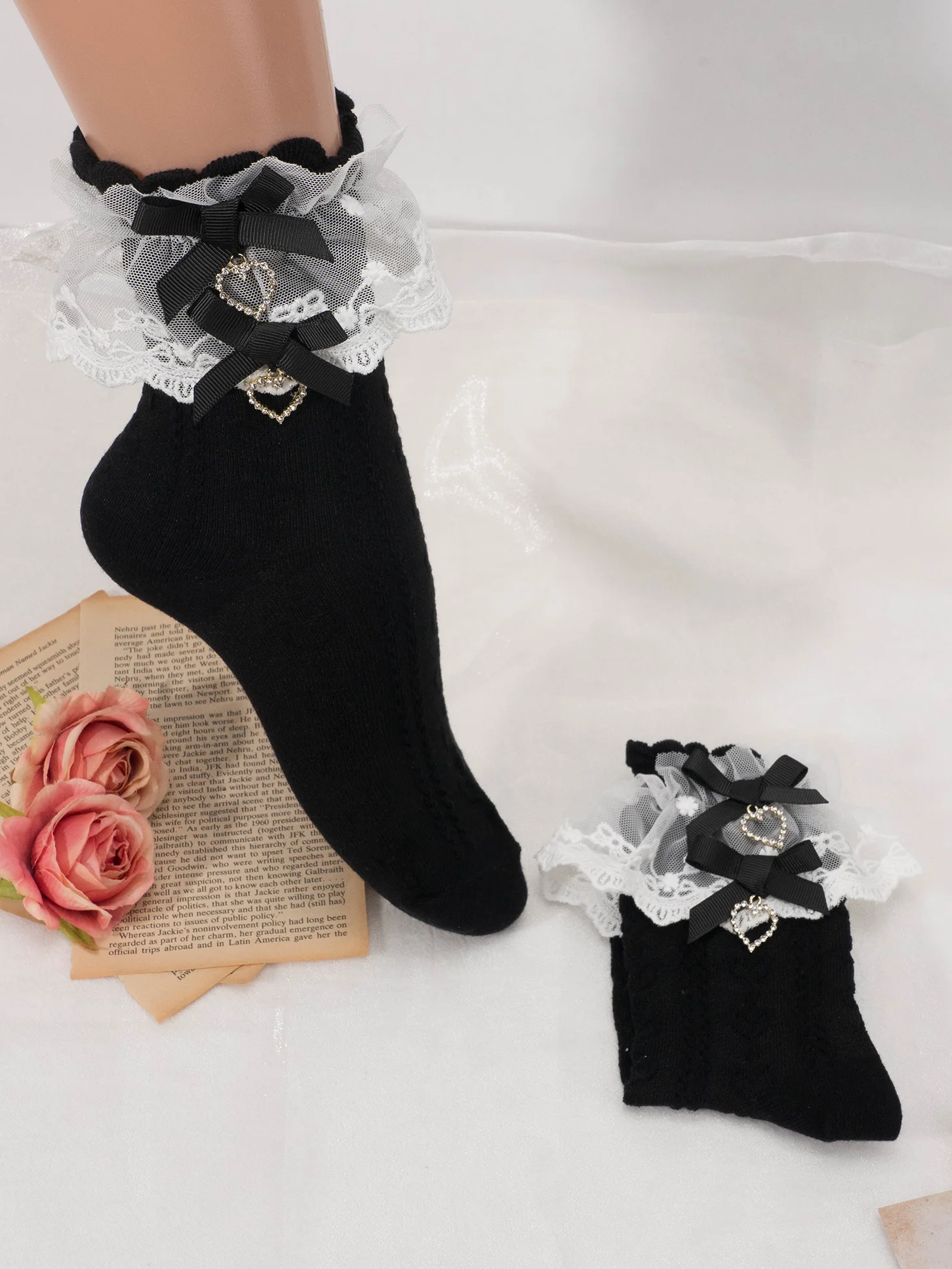 Japanese Style Maiden Lace Heart-Shaped Bow Leg-Shaping Girl Socks Mass-Produced Lolita Mid-Calf Socks Sweet and Cute Stocking