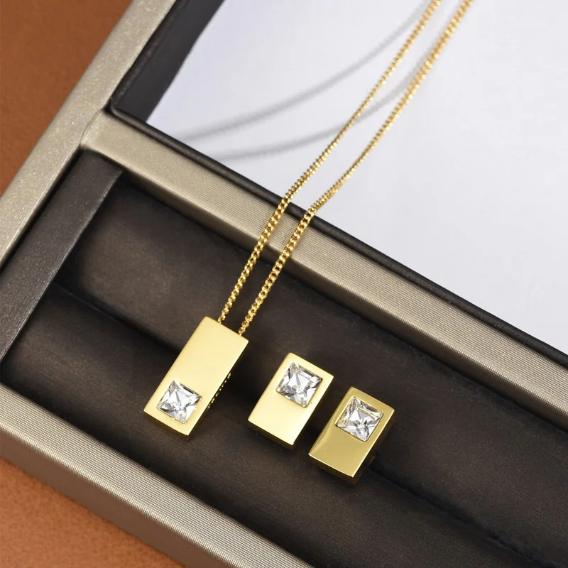 

Timeless Wonder Fancy Zirconia Geo Square Necklace for Women Designer Jewelry Punk Runway Luxury Brand Signed Set Gift Rare 6636