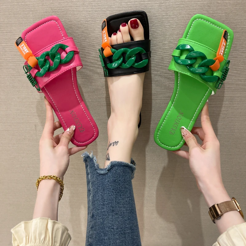 

Summer New Large Size Women Flat Heel Slippers Brand Design Green Chain Women Slippers Open Toe Square Toe Ladies Fashion Shoes