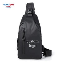 2022 new fashion men chest bag with usb waterproof man cross body sling bags short travel messenger chest pack pro custom logo