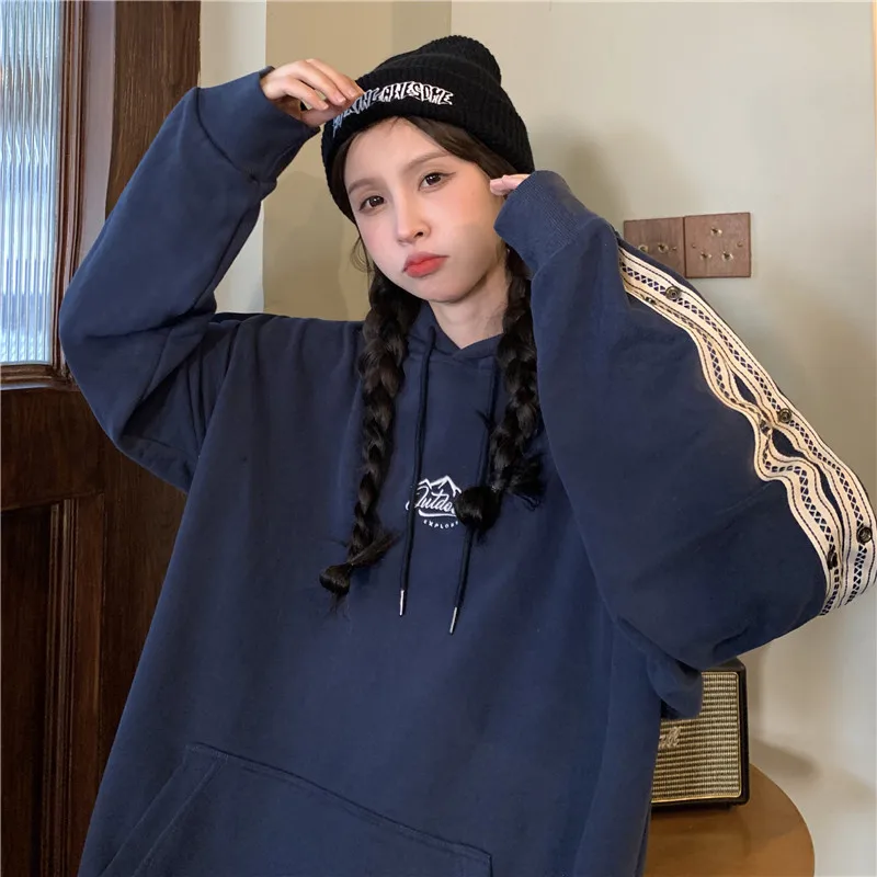 

Gothic Pullover Hiphop Button Sleeve Autumn Hooded Sweater Women Loose Grunge Creative Long-Sleeved Top Alt Oversized Clothes