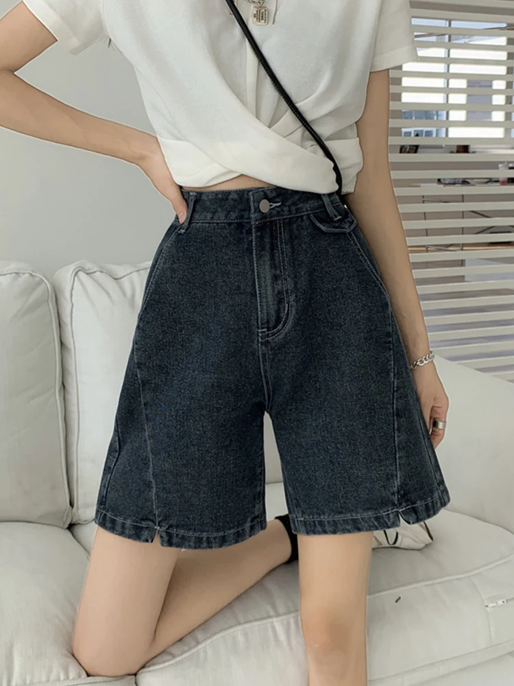 Casual Female Straight Loose Blue Denim Shorts Summer Women High Waist Wide Leg Button Retro Jeans Shorts Bottoms