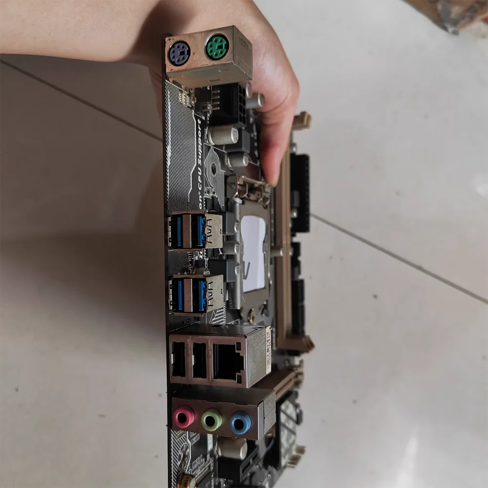 Для Giga-byte GA-X150M-PLUS WS все твердотельные материнские платы X150 поддержка памяти DDR4