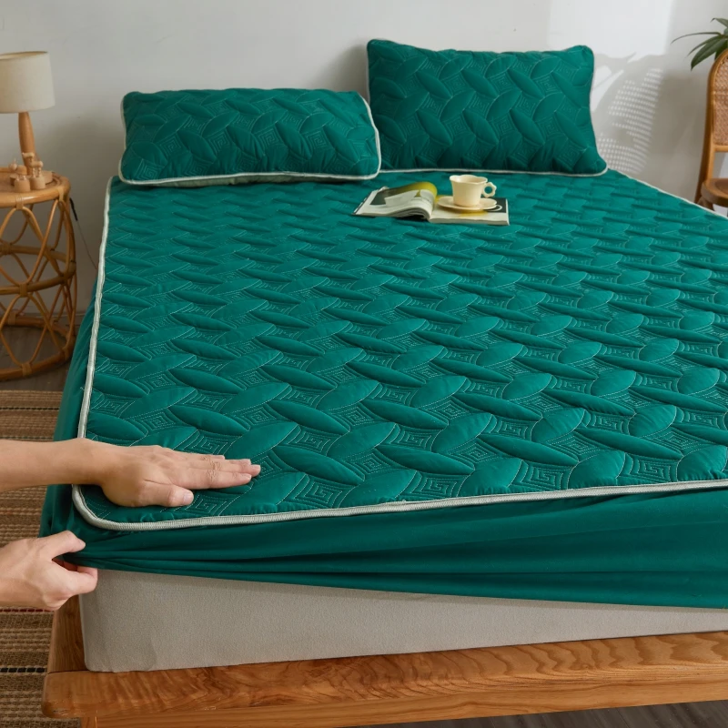 

Thicken Quilted Fitted bed Cover Anti-Bacteria Mattress Topper Air-Permeable Sheet Pad 150 180 ,NO Pillowcase