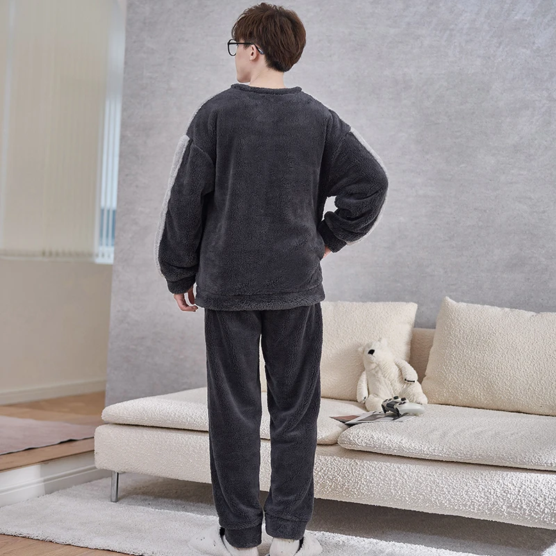 FUNISHI Winter Pajamas Men's pijama Cartoon Loose Version Pajama Set Plus Size 4XL Inspissate Flannel Pullover Sleepwear