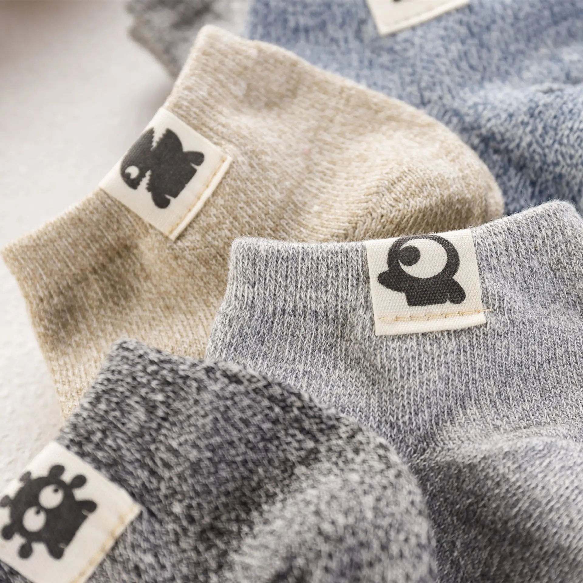 

1 Pairs Men Socks plain Cotton Work Sport summer White black Basketball Male Socks Men Elegant High Quality Running Funny socks