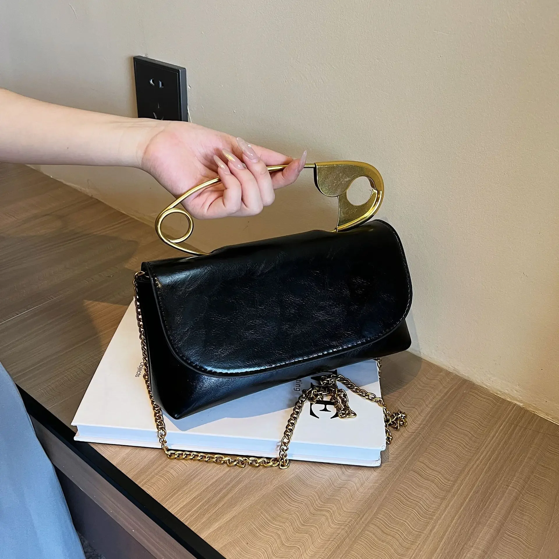 Сумки через плечо для женщин черные и розовые женские кошельки сумочки