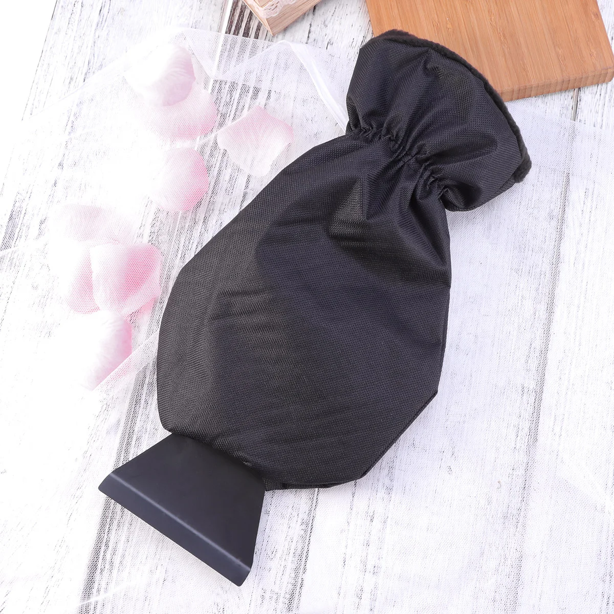 

1PC Warm Winter Practical Useful Snow Family Supplies Car Snow Scraper Scraper