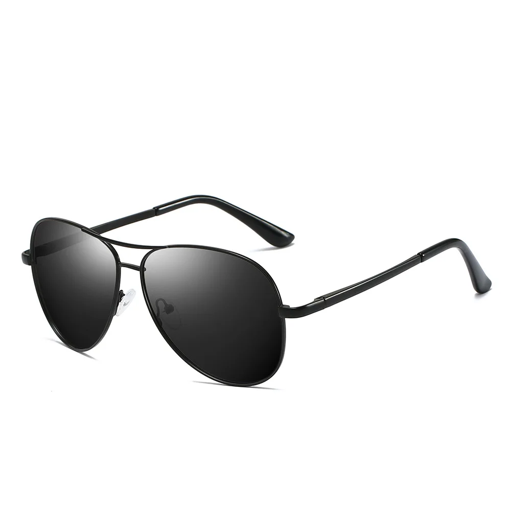 

2022 New Metal Polarized Men Retro Color Changing Sunglasses