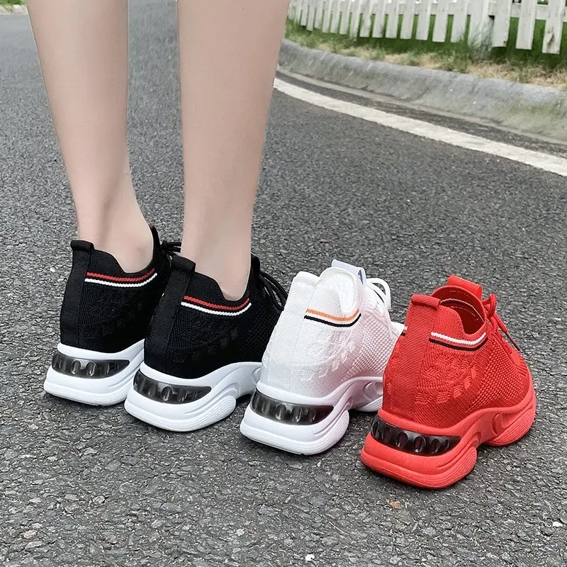 

Inner Heightening Shoes Women's 2022 Summer New Mesh Breathable Small White Shoes Thick Bottom Hollow Flying Woven Casual Shoes
