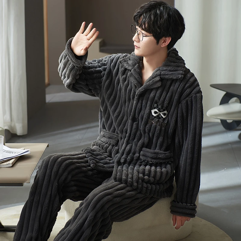 QUHENG Autumn Flannel Men's 2022 Winter Thicken Warm Pajamas Sets Male Long Sleeve Trousers Nightgown Sleepwear Home Clothing