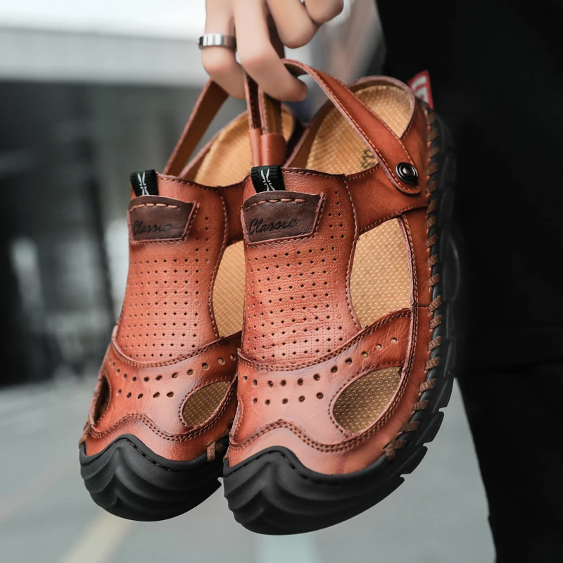 

Men's Shoes Soft Sole Sandals Outdoor Casual Leather Hole Shoes Summer Hollow Beach Sandals Two-Piece Shoes