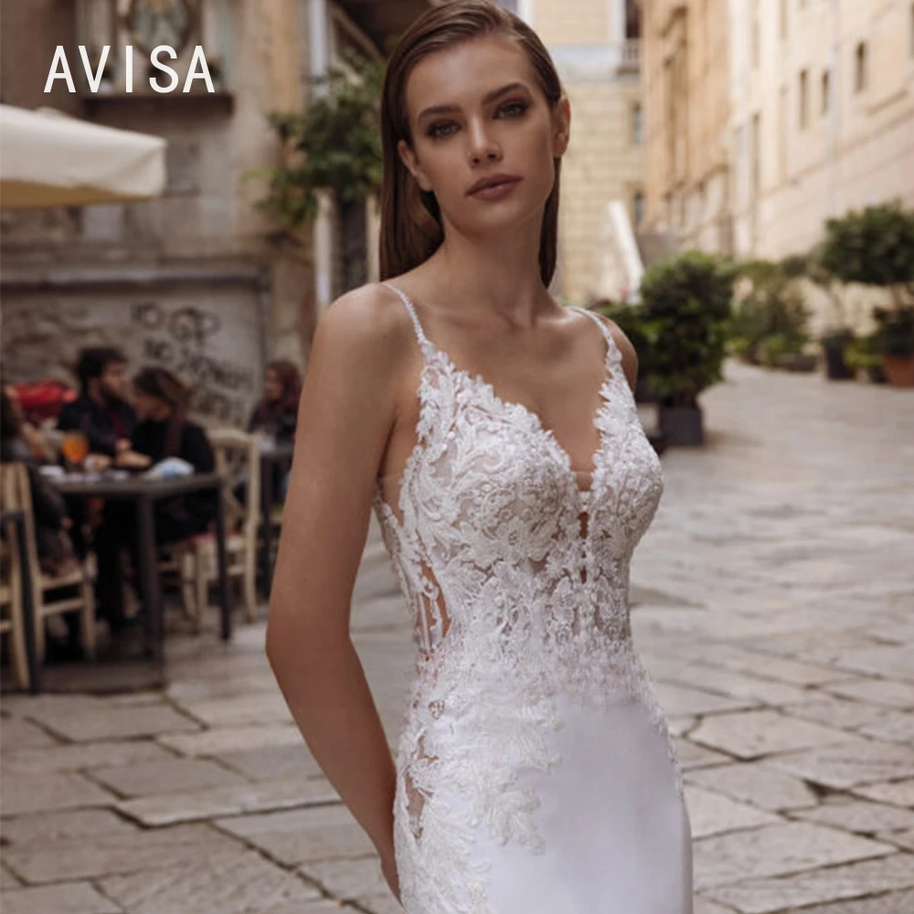 Рисунок 2 - Женское свадебное платье с V-образным вырезом