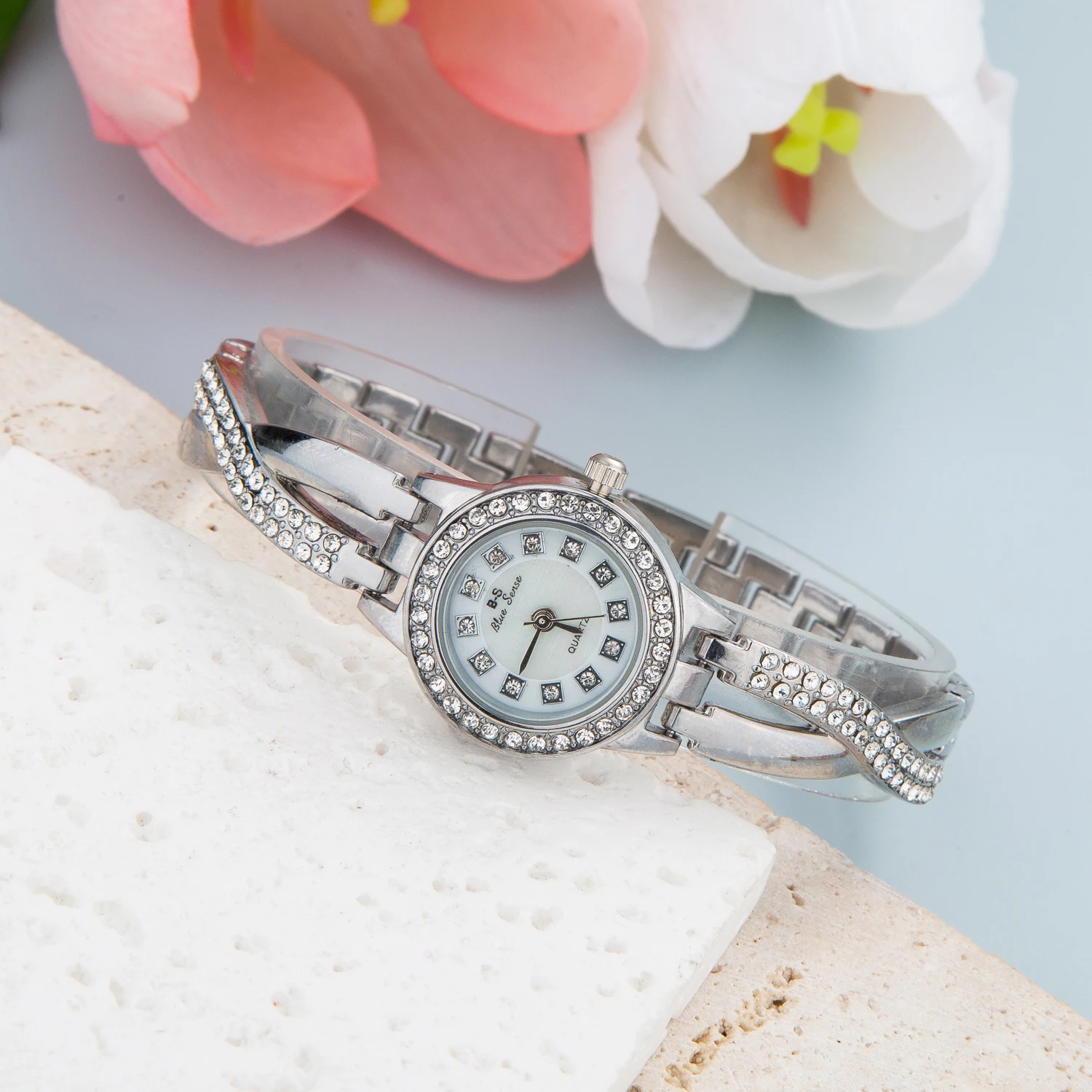 reloj mujer Luxury Brand Designer  Women Watch Diamond Crystal Stainless Steel Watches Fashion Quartz Wristwatches Free Shiping