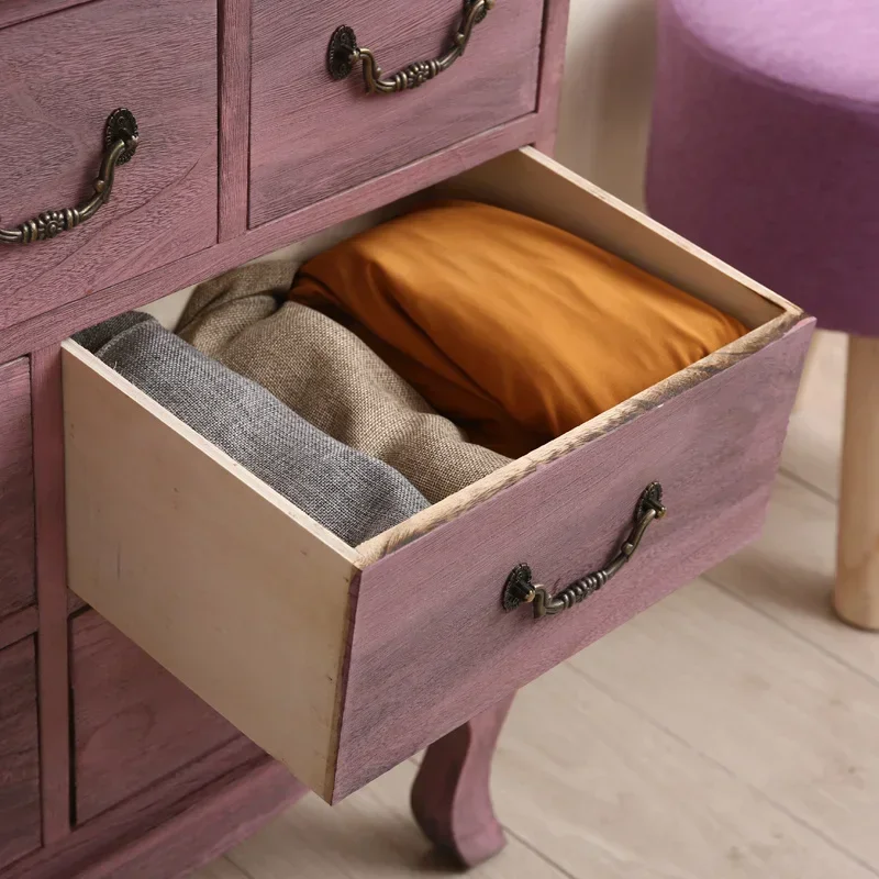 Шкаф для гостиной пасторальный с отверстиями Wind Seven комод из массива дерева