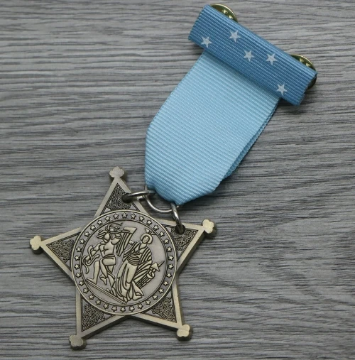 

Реквизит для кино и телевидения Медаль чести Meihai Медаль Медаль в стиле металлического значка