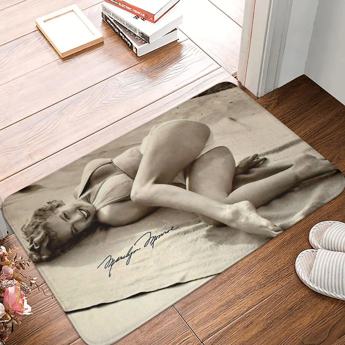

Marilyn Monroe Sexy Goddess Anti-Slip Doormat Bath Mat Workout Photoshoot Floor Carpet Entrance Door Rug Indoor Decorative