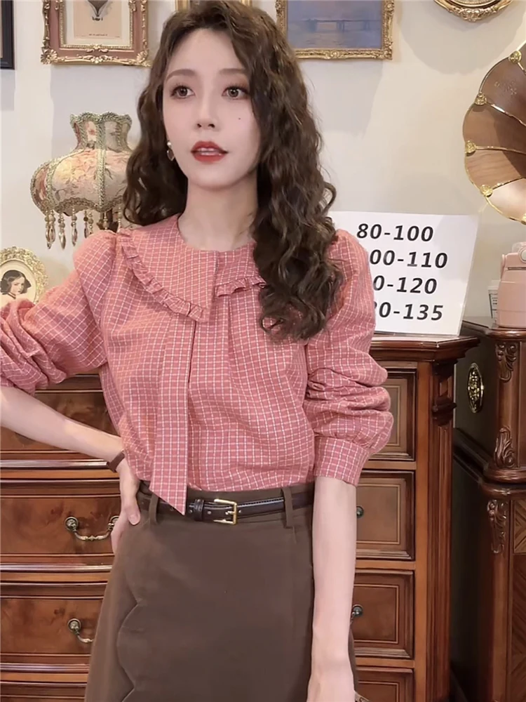 Осень и зима 2023 новые клетчатые рубашки с нерегулярным кукольным воротником