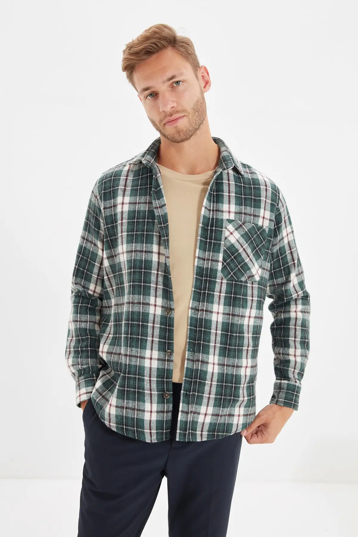 Trendyol Male Slim Fit Buttoned Collar Single Pocket Lumberjack Plaid Long-Sleeve Shirt TMNAW22GO0045 |