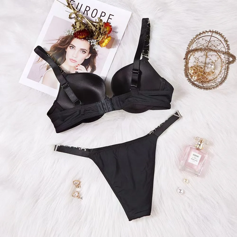 Sexy women  Bra set 2 pieces Rhinestone letters Lingerie for women Underwear Wireless Gather Push Up Seamless Bralette