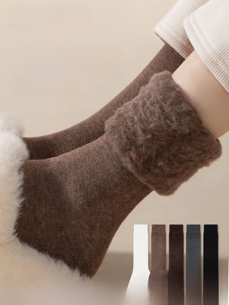 Носки из ангоры женские утолщенные осенние и зимние теплые носки на флисовой