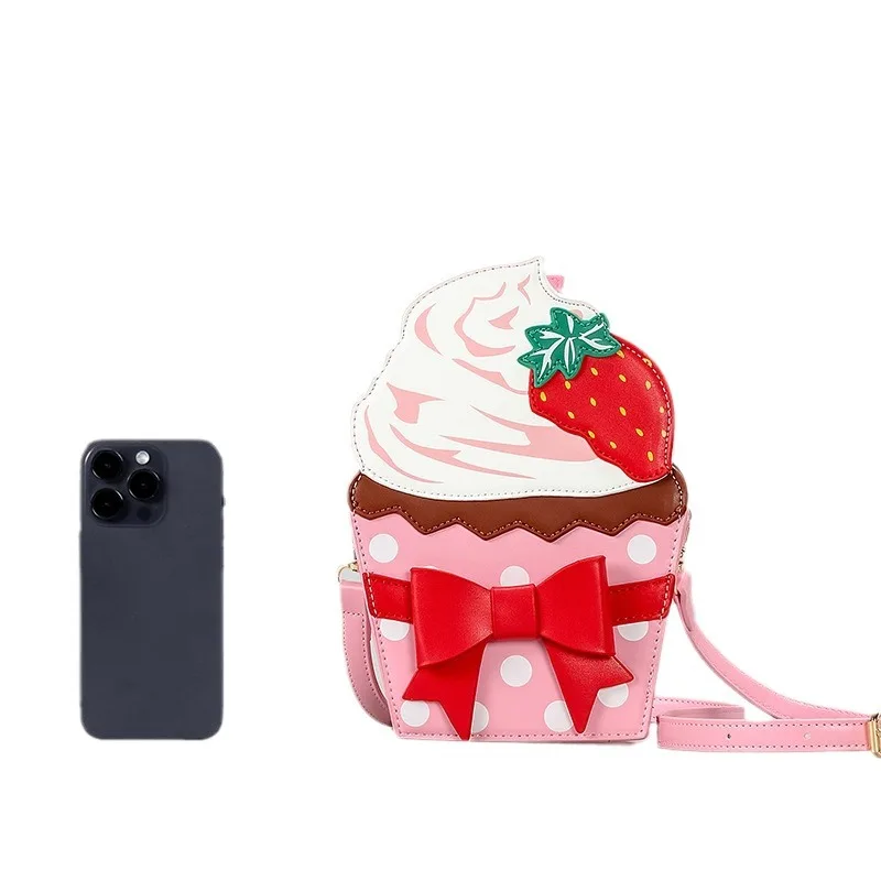 2025 Новая милая дизайнерская женская сумка через плечо с клубничным тортом