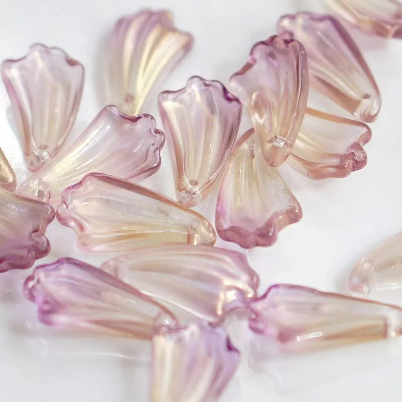 20pcs The First Mock Examination Seven Color Pansy Czech Colored Glass Petal New Seven Multi-function Petal Diy Accessories