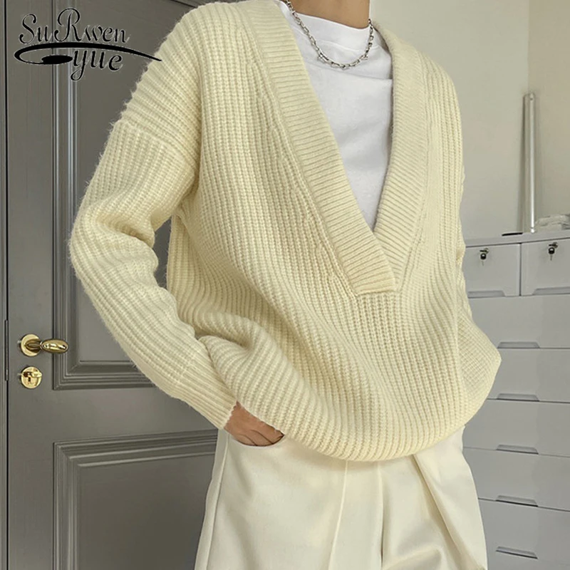 

2022 French cusual temperament big V-neck solid color graceful pullover sweater long sleeve soft loose outwear sweater 23066