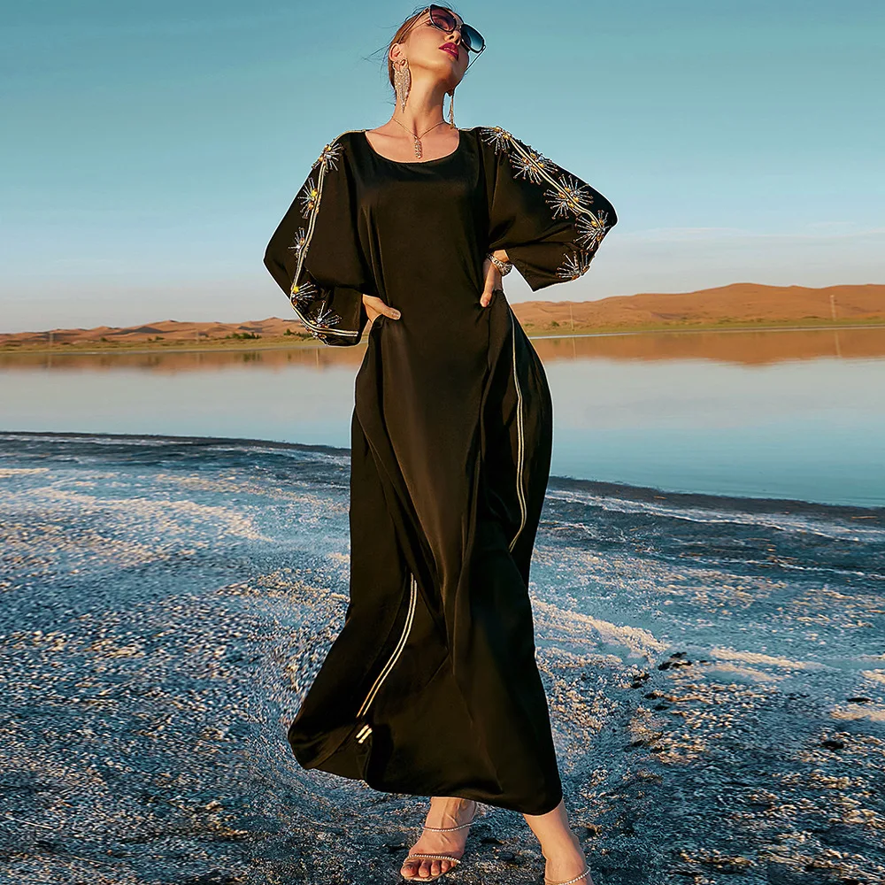 

Черная атласная абайя ручной работы с бриллиантами в марокканском стиле, накидка «летучая мышь», вечернее праздничное платье, женская одеж...