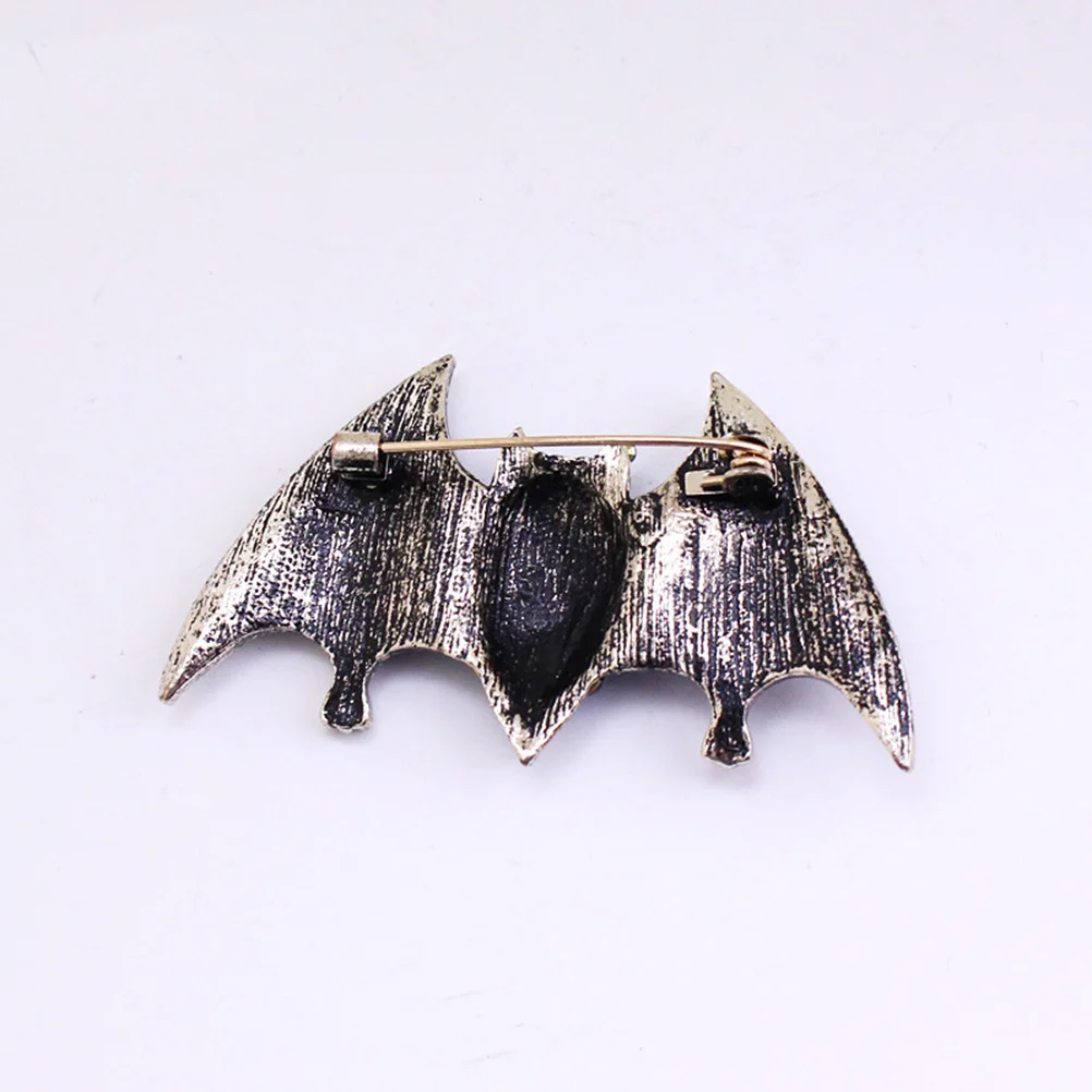 

Accessories Brooch Bat Shape Brooch Rhinestone Breastpin Brooch