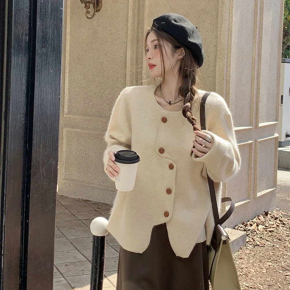 

Women's Sweater Cardigan Winter Button Knit Tops for Woman Round O Neck 2023 New Collection Tricot Blouse Clothes Designer Warm