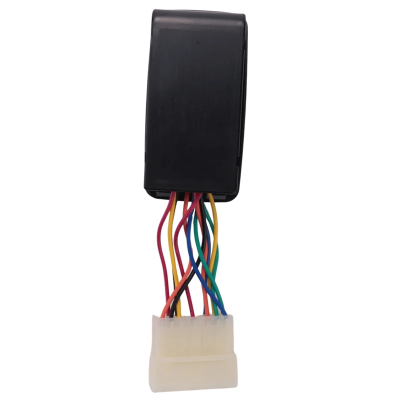 Передний левый главный переключатель стеклоподъемника со стороны водителя