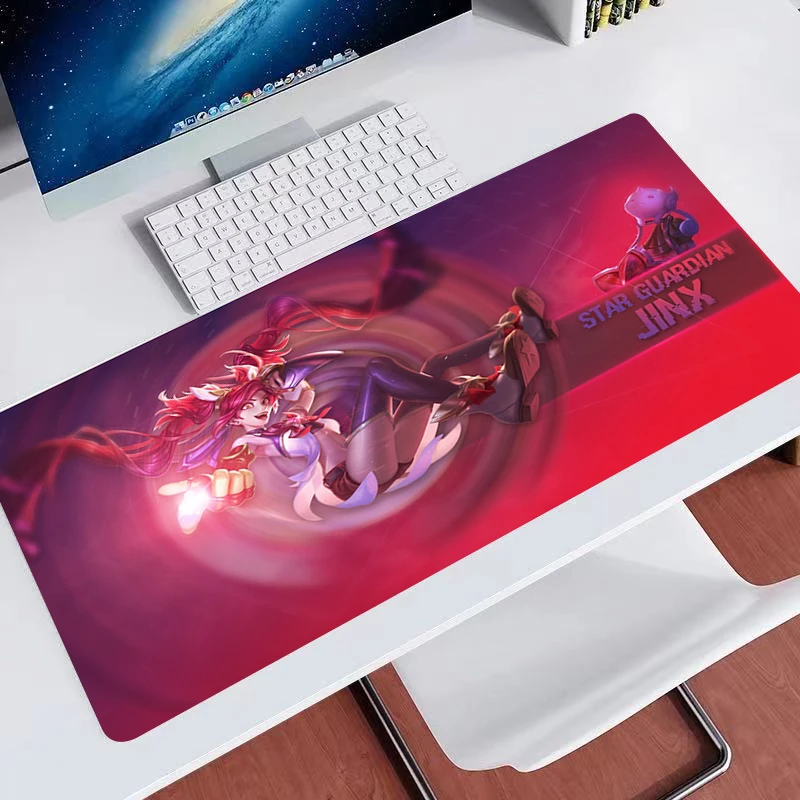 

Большой игровой коврик для мыши Xxl 900x400 Jinx LOL, крутой Настольный коврик, аксессуары для ноутбуков и ПК, противоскользящие игровые коврики для ...