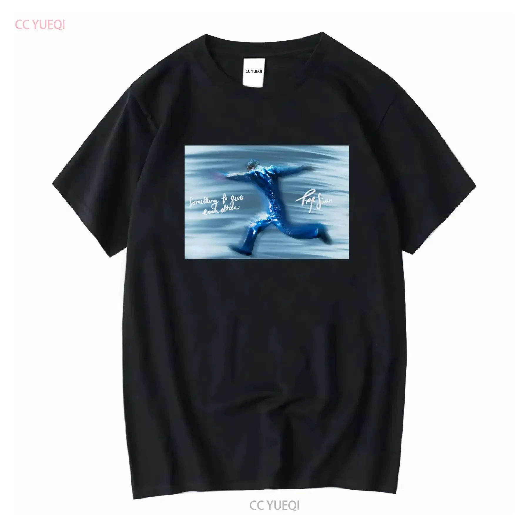 Фото ФУТБОЛКА Troye Sivan Something To Give Every Other Album S 5XL GC1226 винтажная стираная домашняя графика слегка повседневная стильная мягкая №1