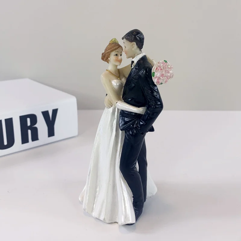 

European Bride And Groom Dolls Wedding Home Decoration Accessoriesresin CraftsGift For Wifewedding CakeRoom Ornaments