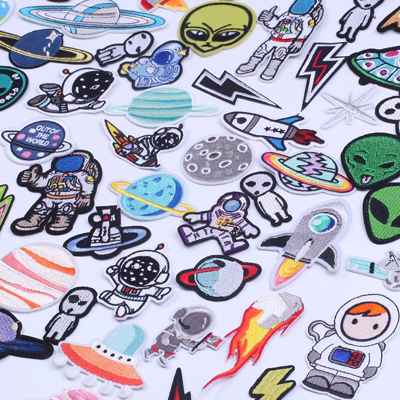 

Cartoon Happy Planet Patches for Clothes for Children Embroidered Patches Anime Alien Badges Velcro Patch Ironing Applications