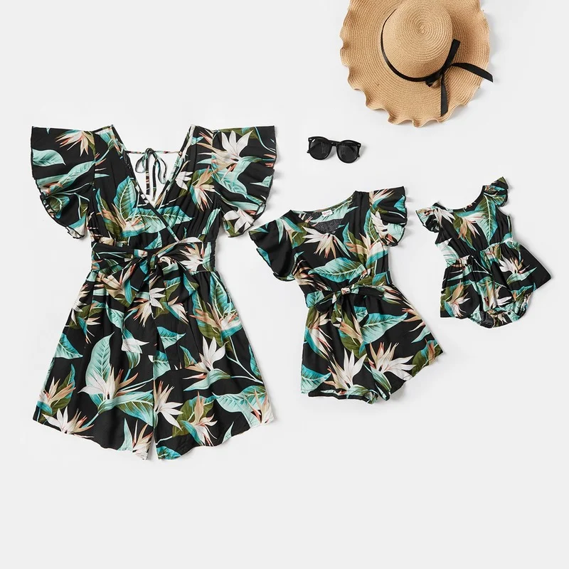 

Summer One-Piece Mother Daughter Matching Overall Family Set Leaves Mommy and Me Clothes Fashion Mom Baby Women Girls Jumpsuits