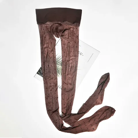 Үлкен кеуделері бар траннилер онлайн