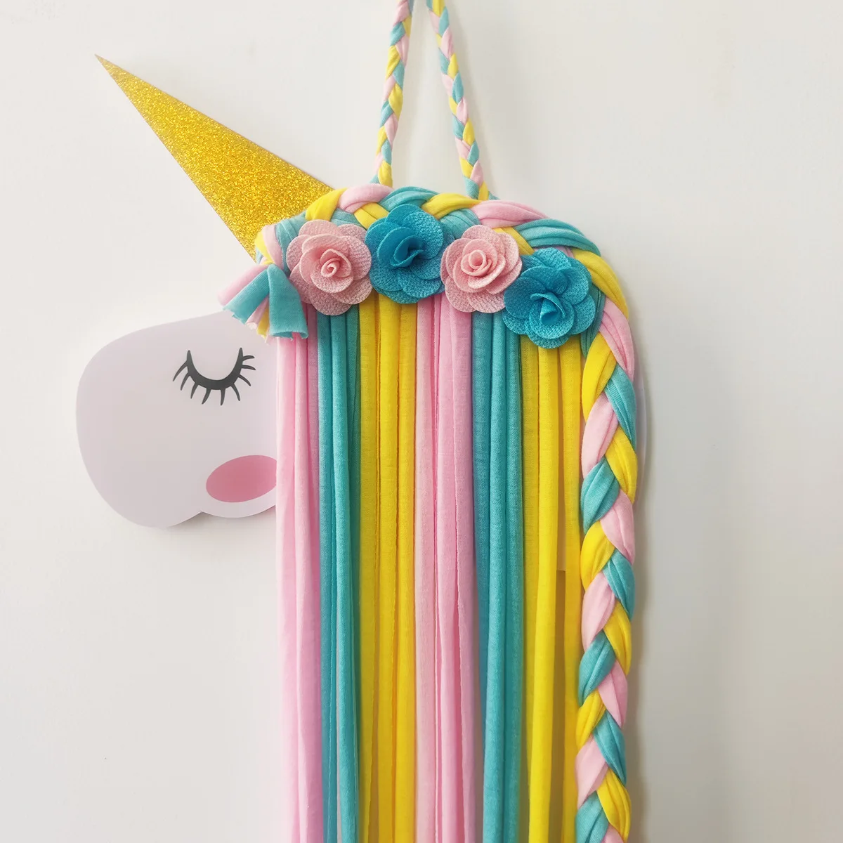 

Текстильный органайзер для заколок в виде единорога