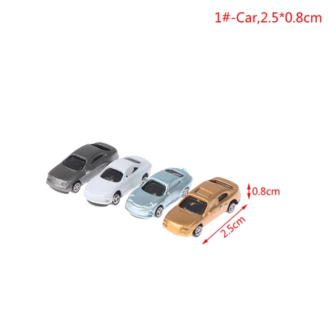 Миниатюрный грузовик для кукольного домика