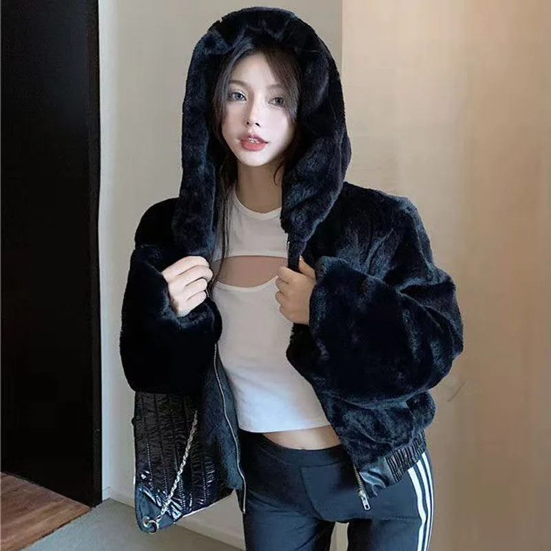 Parkas Women's Outdoors Short Coats Jackets 2022 Winter Fashion Faux Fur Mink Splicing Hooded Warm Cardigan Casual Jacket Woman