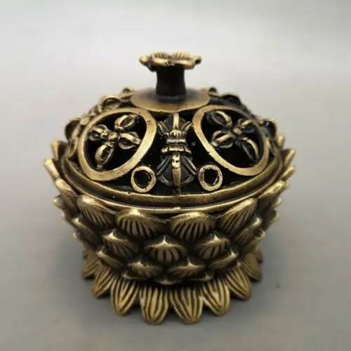 

Статуя курильницы 3 "xuande с отмеченными китайскими античными бронзовыми цветами