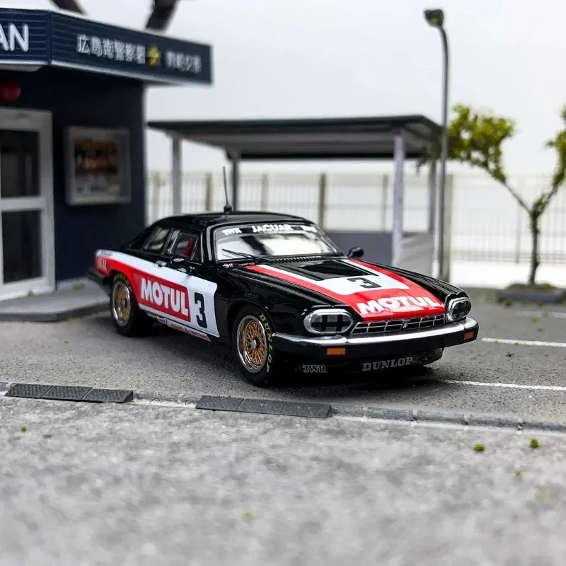 INNO 1:64 JAGUAR XJ-S TWR # Имитационная модель из сплава 3 детская коллекция декоративных