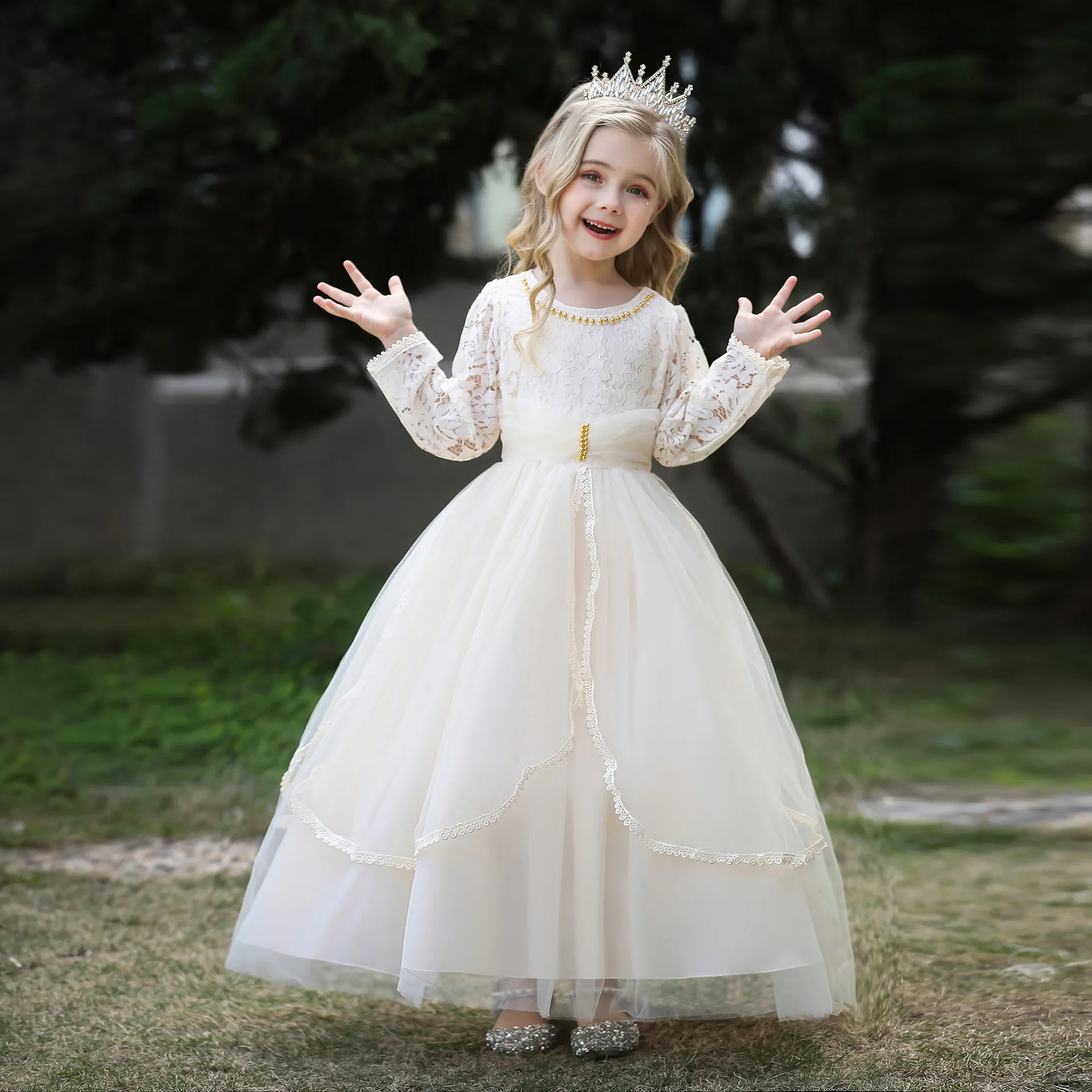 

Flower Girl Dresses Lace Appliques Kids Princess Gowns with Gold Pearls For Weddings First Communion Pageant Wears