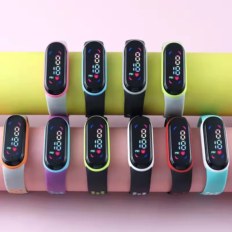 Часы светодиодные детские с силиконовым ремешком милые спортивные цифровые