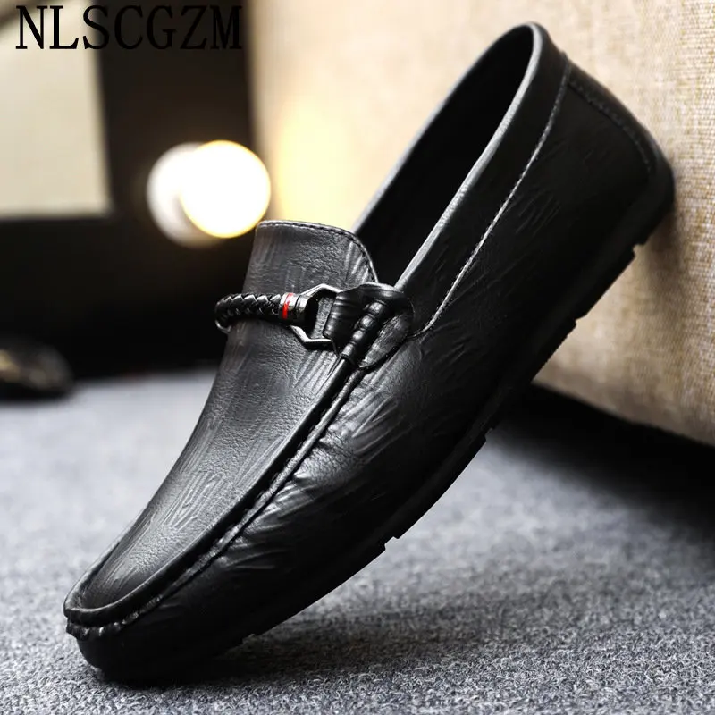

Мужские повседневные лоферы, мужские роскошные кроссовки, повседневная обувь для офиса 2023, итальянские слипоны, мужские кожаные туфли, крос...